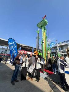 hopper bottom feed vibroflot 2.jpg